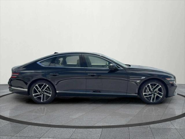 new 2025 Genesis G80 car, priced at $64,355