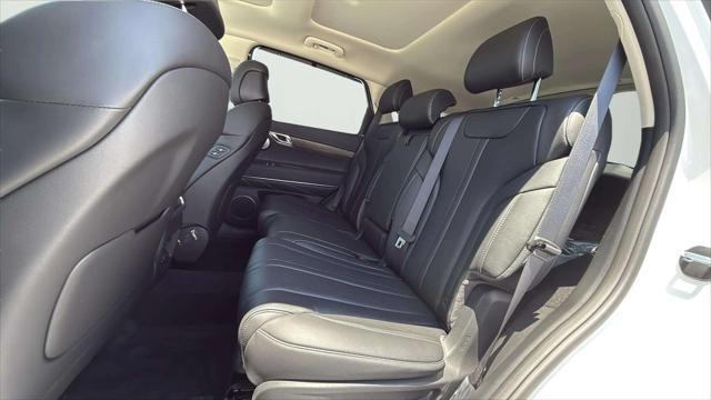 new 2025 Genesis GV80 car, priced at $69,105