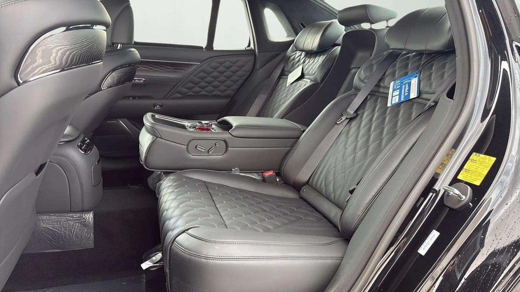 new 2026 Genesis G90 car, priced at $108,320