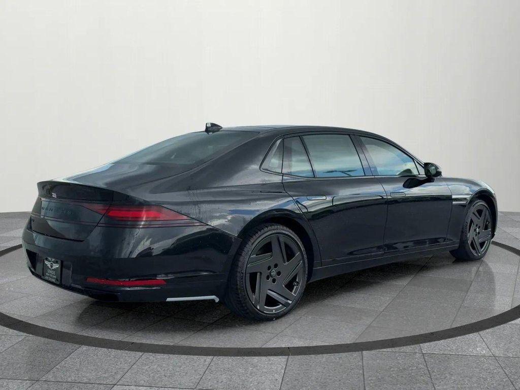 new 2026 Genesis G90 car, priced at $108,320