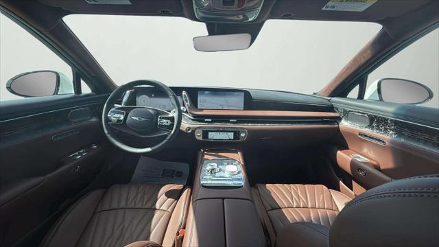 new 2025 Genesis G90 car, priced at $103,435
