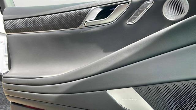 new 2025 Genesis G80 car, priced at $78,900