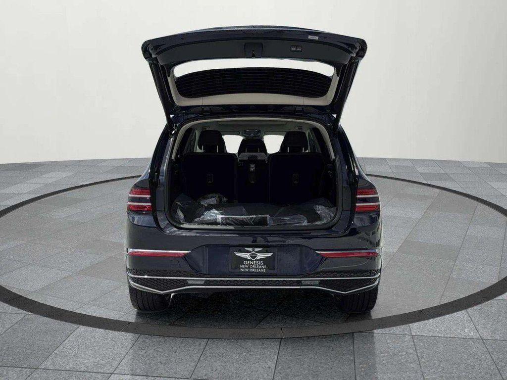 new 2025 Genesis GV80 car, priced at $71,288