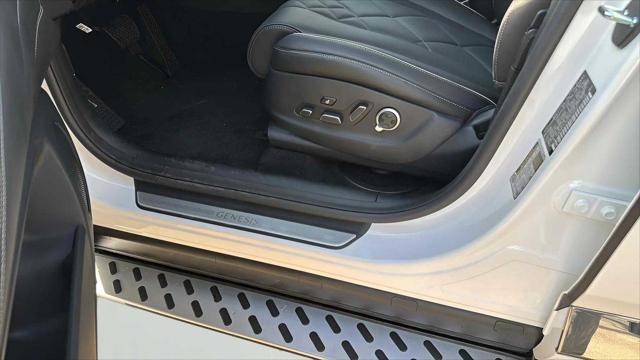 new 2025 Genesis GV80 car, priced at $81,995