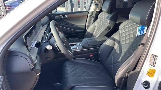 new 2025 Genesis GV80 car, priced at $81,995