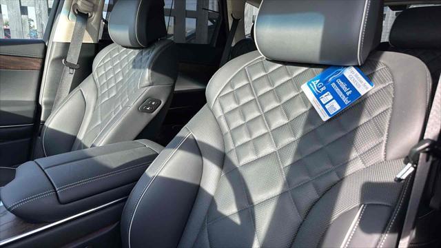 new 2025 Genesis GV80 car, priced at $81,995