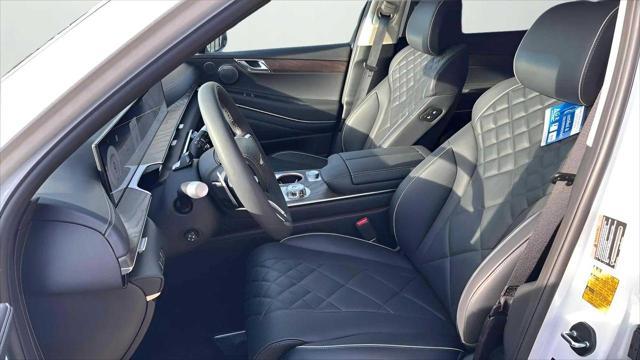 new 2025 Genesis GV80 car, priced at $81,995