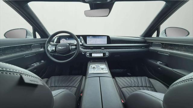 new 2025 Genesis G90 car, priced at $102,700