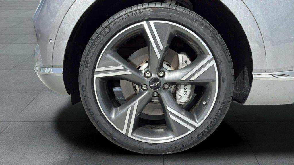 used 2025 Genesis GV80 car, priced at $69,983