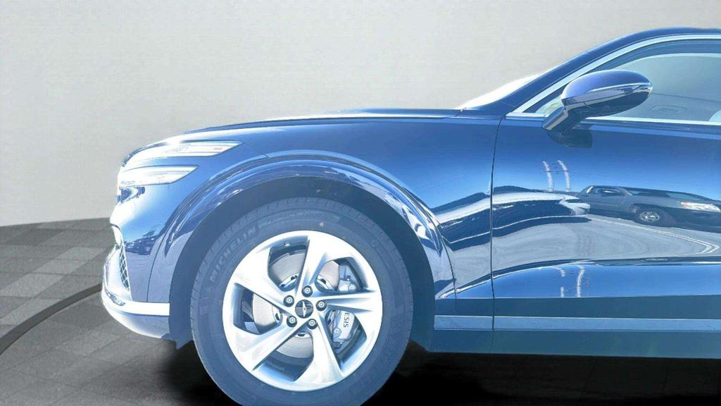 new 2026 Genesis GV70 car, priced at $55,080