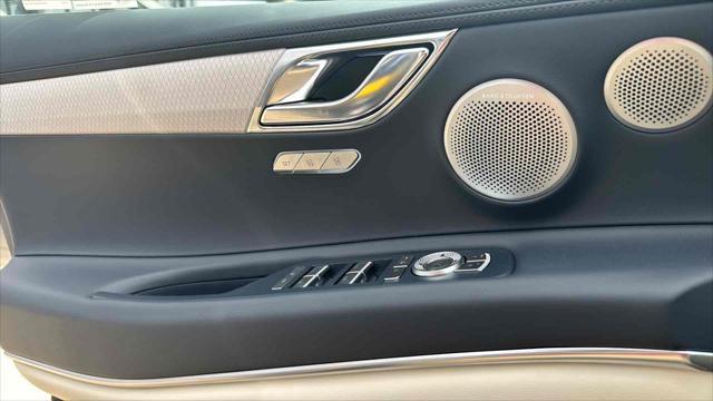 new 2025 Genesis GV80 car, priced at $82,585