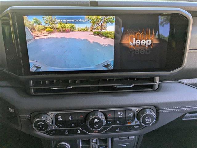 new 2025 Jeep Gladiator car, priced at $42,289