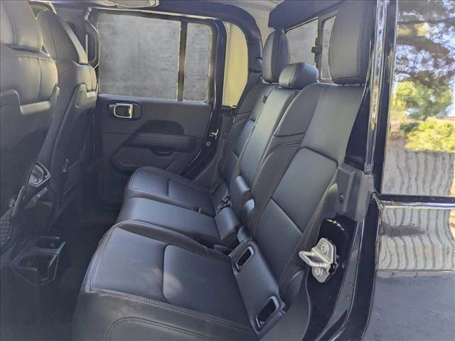new 2025 Jeep Gladiator car, priced at $42,289