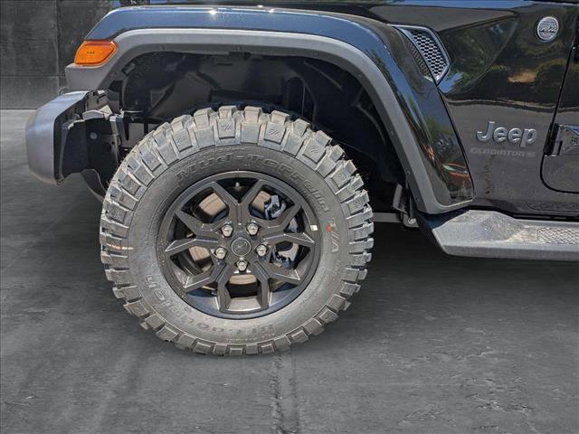new 2025 Jeep Gladiator car, priced at $42,289