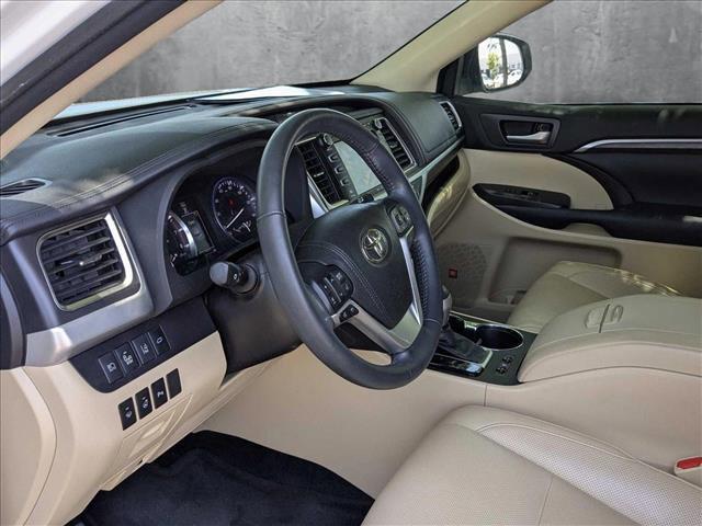 used 2015 Toyota Highlander car, priced at $24,455