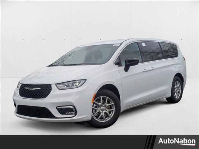 new 2025 Chrysler Pacifica car, priced at $45,001