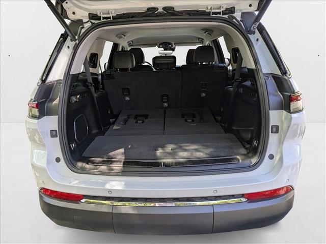 used 2022 Jeep Grand Cherokee L car, priced at $28,968