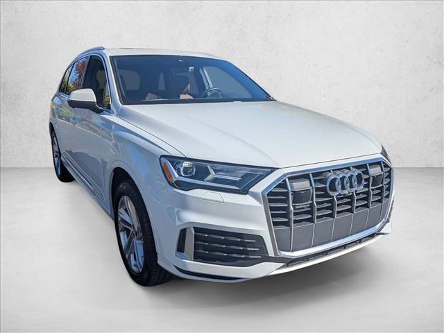 used 2023 Audi Q7 car, priced at $39,455