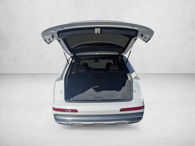 used 2023 Audi Q7 car, priced at $39,455