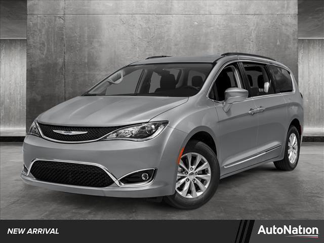 used 2019 Chrysler Pacifica car, priced at $15,995