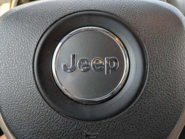 used 2016 Jeep Grand Cherokee car, priced at $13,999