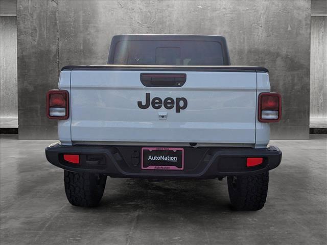 new 2024 Jeep Gladiator car, priced at $52,179