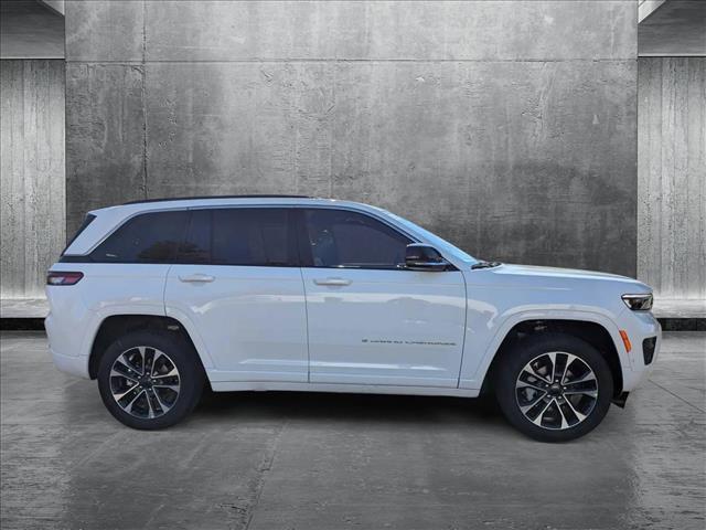 new 2025 Jeep Grand Cherokee car, priced at $60,070