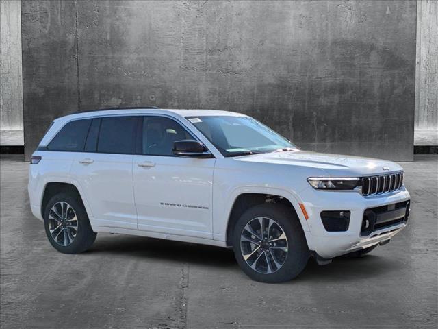 new 2025 Jeep Grand Cherokee car, priced at $60,070