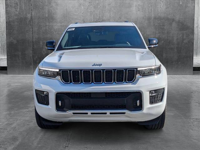 new 2025 Jeep Grand Cherokee car, priced at $60,070