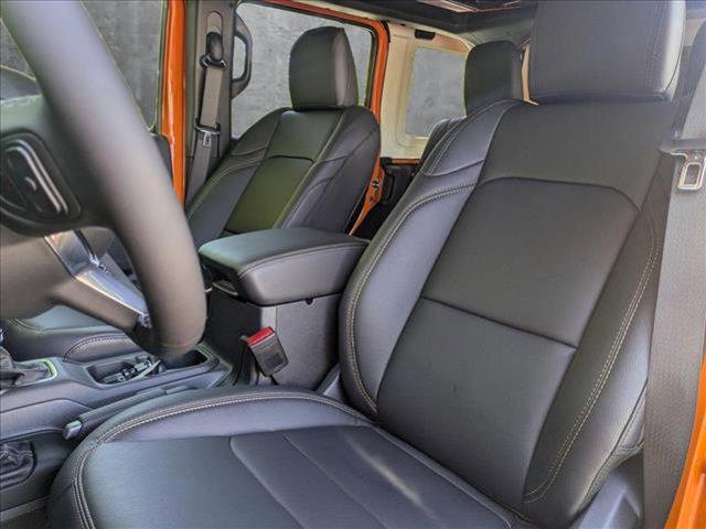 new 2025 Jeep Wrangler car, priced at $53,067