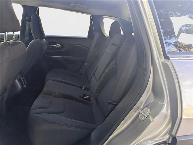 used 2019 Jeep Cherokee car, priced at $16,998