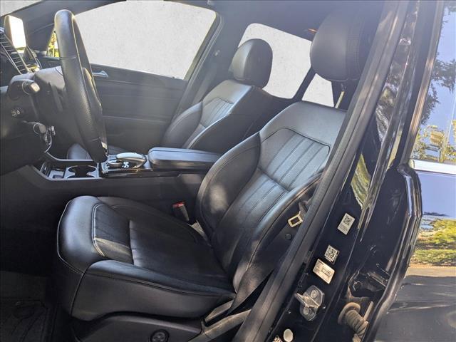 used 2019 Mercedes-Benz GLE 400 car, priced at $24,455