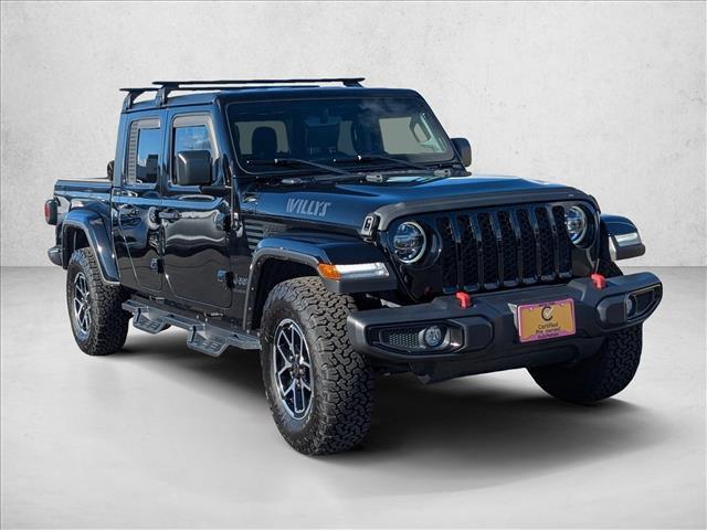 used 2021 Jeep Gladiator car, priced at $32,455