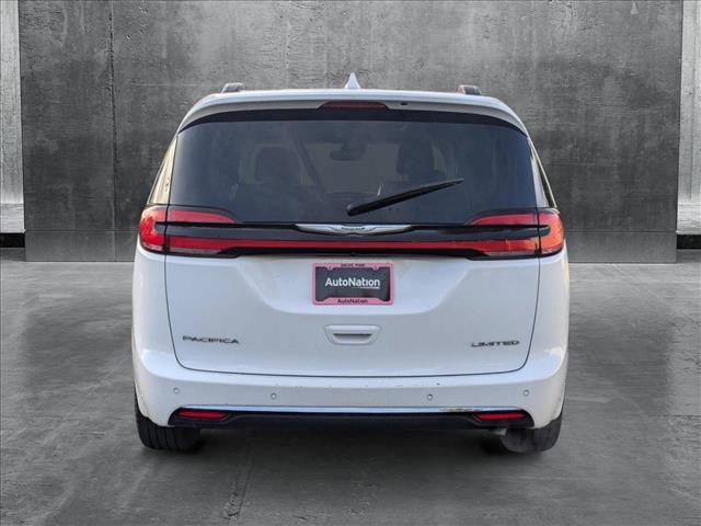 used 2022 Chrysler Pacifica car, priced at $24,418