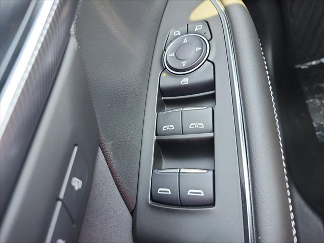 new 2025 Buick Envision car, priced at $39,362