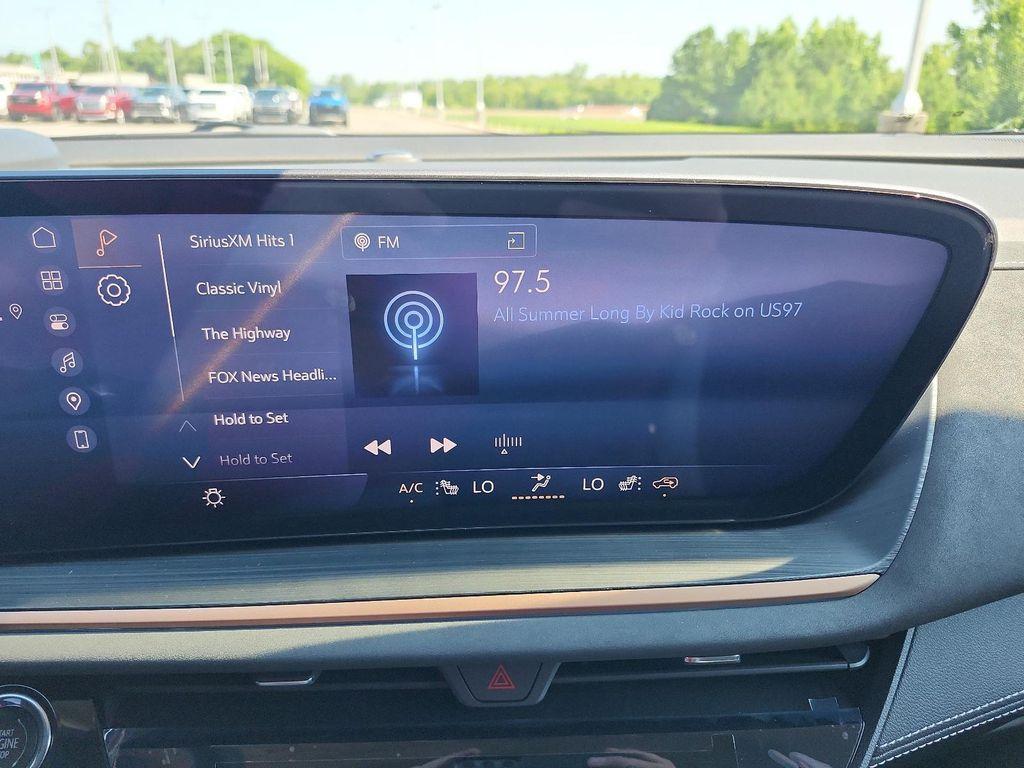 new 2025 Buick Envision car, priced at $43,735