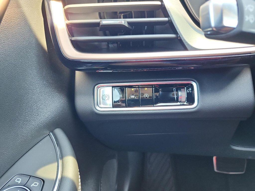 new 2025 Buick Envision car, priced at $43,735