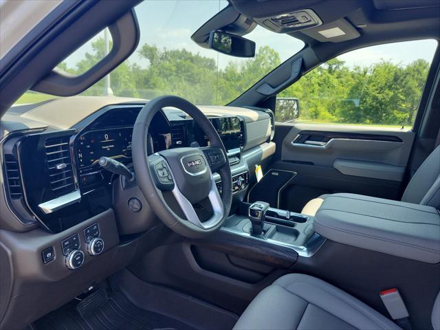new 2025 GMC Sierra 1500 car, priced at $60,174