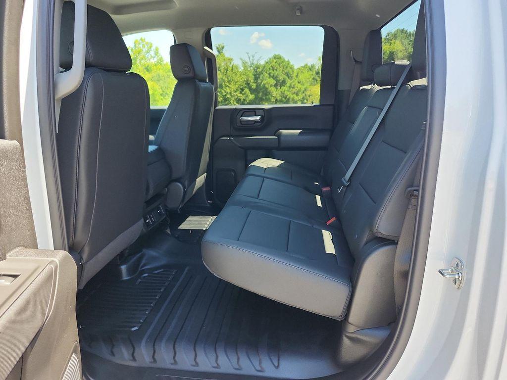 new 2025 GMC Sierra 2500 car, priced at $52,854
