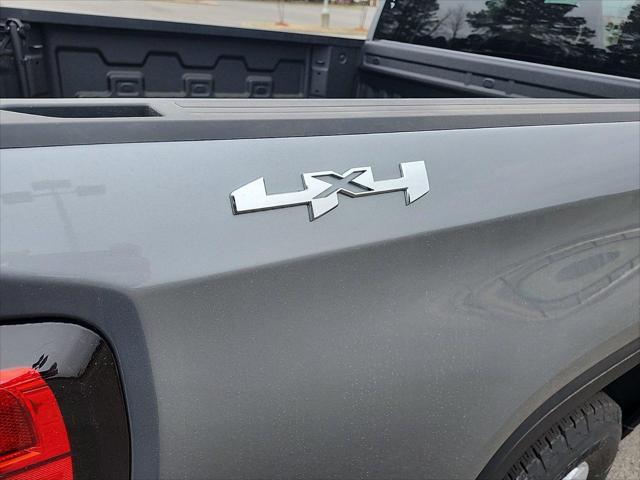 new 2025 GMC Sierra 1500 car, priced at $50,358