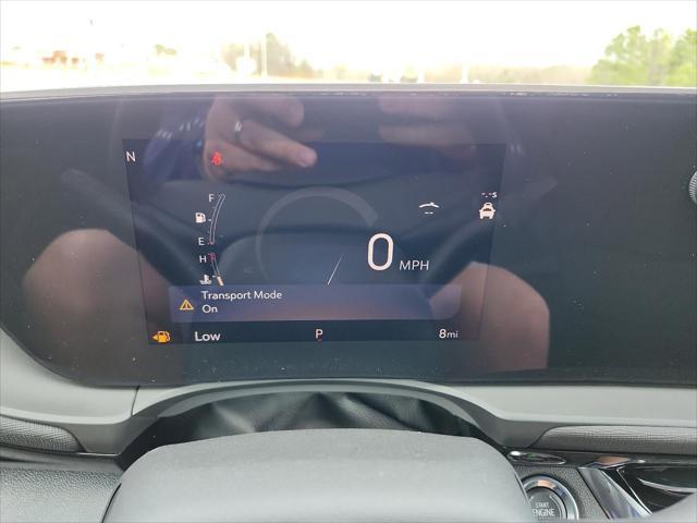 new 2025 Buick Envista car, priced at $28,812