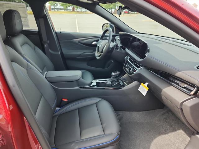 new 2025 Buick Envista car, priced at $28,812