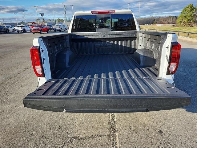 new 2025 GMC Sierra 1500 car, priced at $59,143