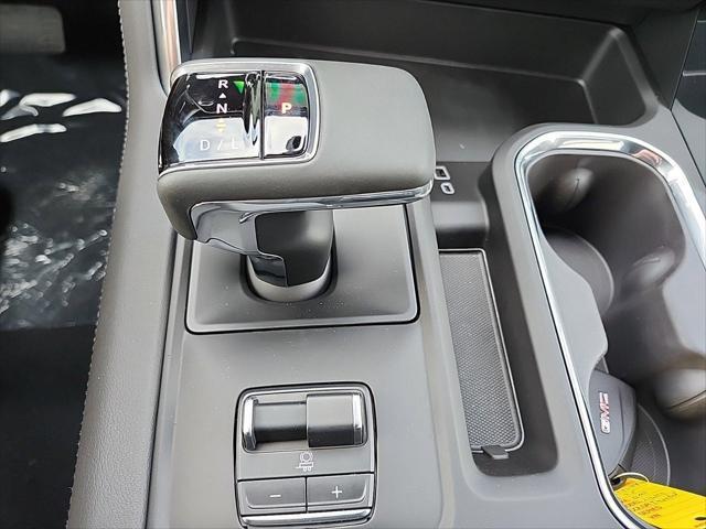 new 2025 GMC Sierra 1500 car, priced at $64,097