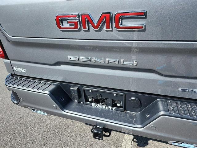 new 2025 GMC Sierra 1500 car, priced at $70,829