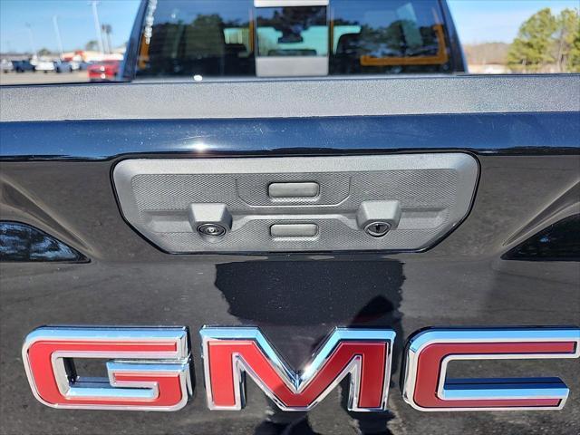 new 2025 GMC Sierra 1500 car, priced at $60,928