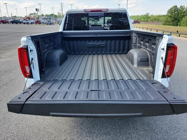 new 2025 GMC Sierra 1500 car, priced at $56,753