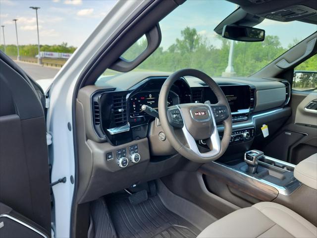 new 2025 GMC Sierra 1500 car, priced at $56,753