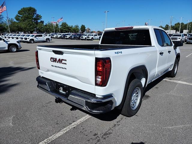 new 2025 GMC Sierra 1500 car, priced at $42,079