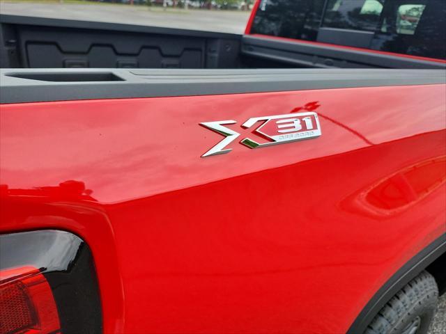 new 2025 GMC Sierra 1500 car, priced at $55,497